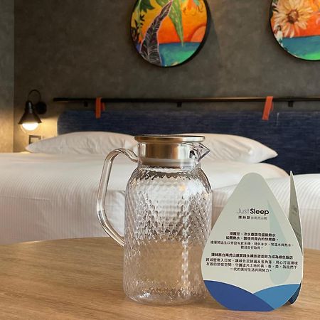 Just Sleep Tainan Hushan Екстер'єр фото